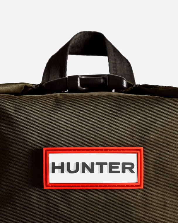 X226V424 mini nylon pionier rugzak met topclip Heren Hunter donkere olijf