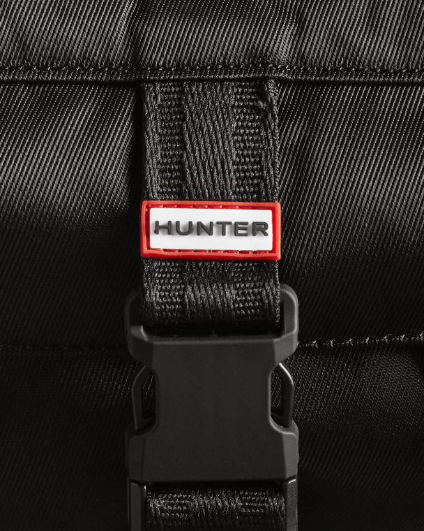 X226V466 nylon crossbodytas met driewegclips aan de bovenkant Heren Hunter zwart