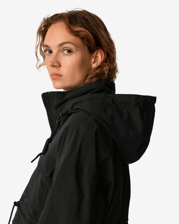 X226V354 ontdekkingsreiziger jack van gerecycled nylon vrouwen Hunter zwart